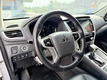 Pajero 2.4L 4*4 Dầu1786091896124_7960392071502202094_7960392071502202094_337f66f2704392ce162bf4ed9db60397