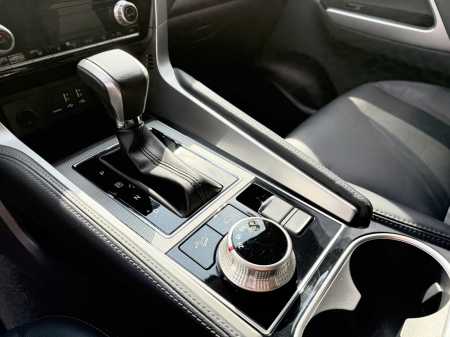 Pajero 2.4L 4*4 Dầu1786091896131_7960392071502202094_7960392071502202094_b52fa56463176fb99e996907af7c0060