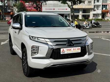 Pajero 2.4L 4*4 DầuGemini_Generated_Image_g6bmdkg6bmdkg6bm