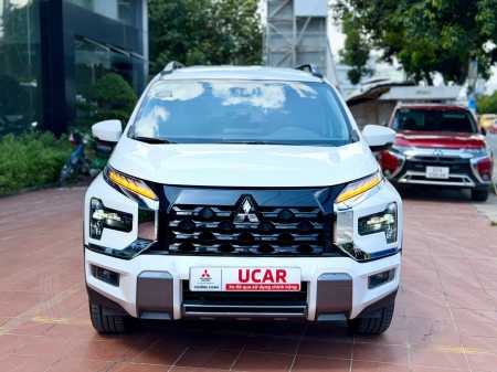 Mitsubishi Xpander Cross odo 11.000 km