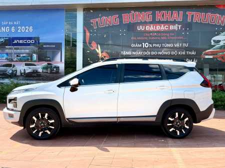 Mitsubishi Xpander Cross odo 11.000 kmz7970094932531_83222905cc3c0bd89e0eac3f982bdb07