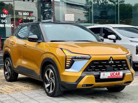MITSUBISHI XFORCE 1.5L AT ULTIMATE  ODO 20.000 KM